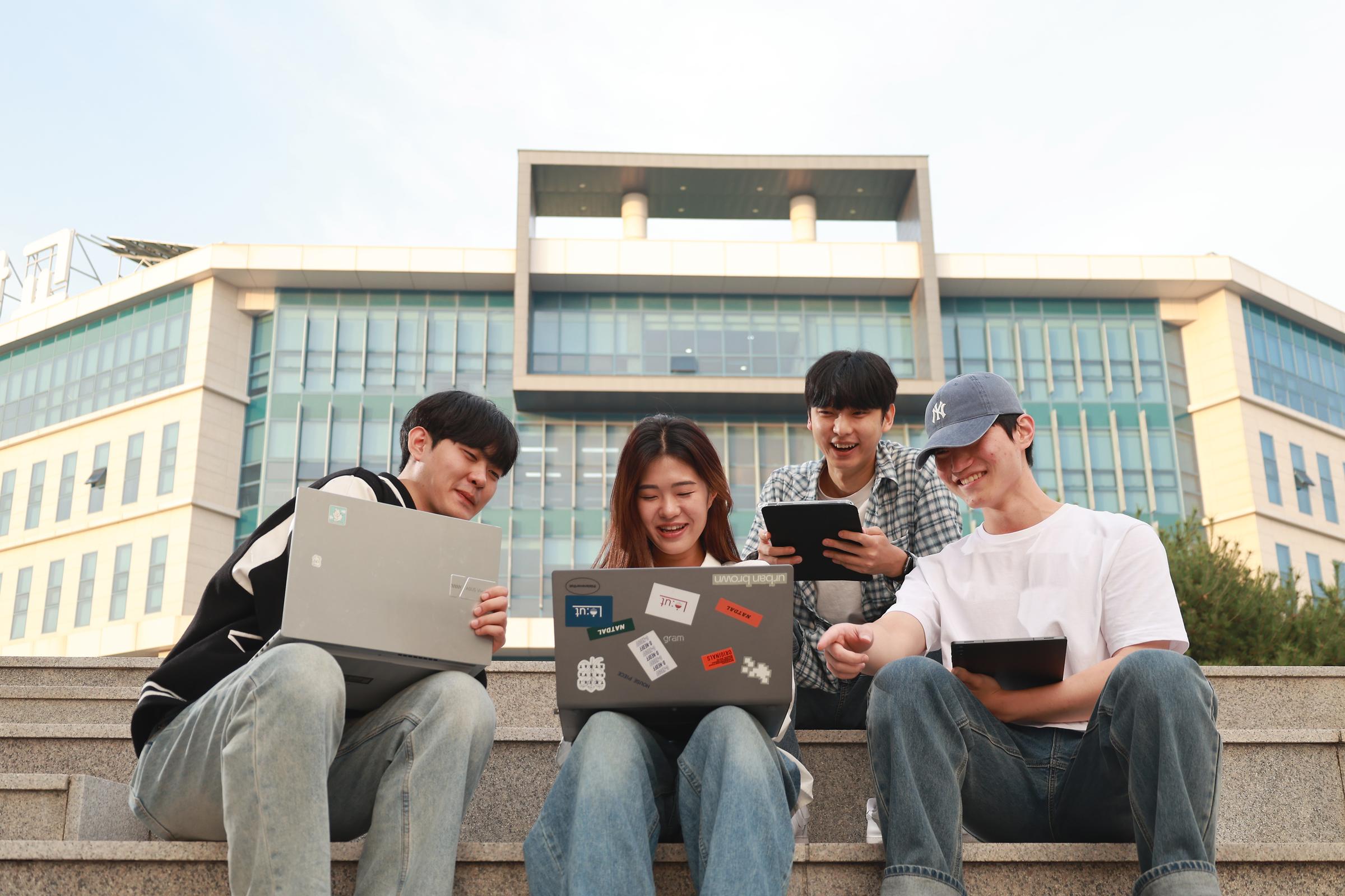 Department of Artificial Intelligence & Software